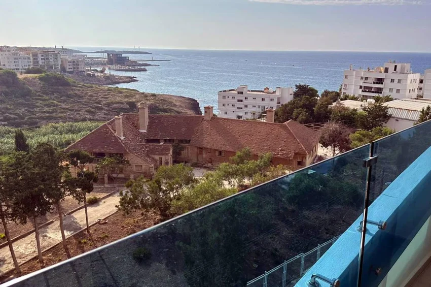 3 Bedroom Apartment Fully Furnished in the Center of Kyrenia, 100m from the Sea