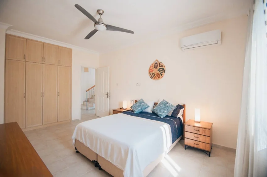 Geräumige Villa mit 4 Schlafzimmer und atemberaubendem Meerblick