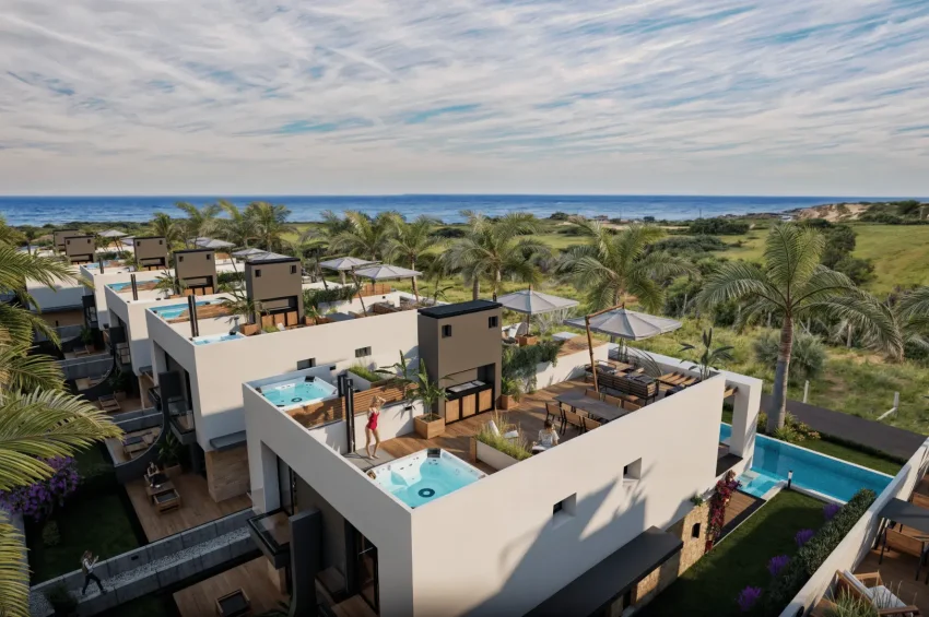 Stunning 1 Bedroom Loft with sea and mountain views